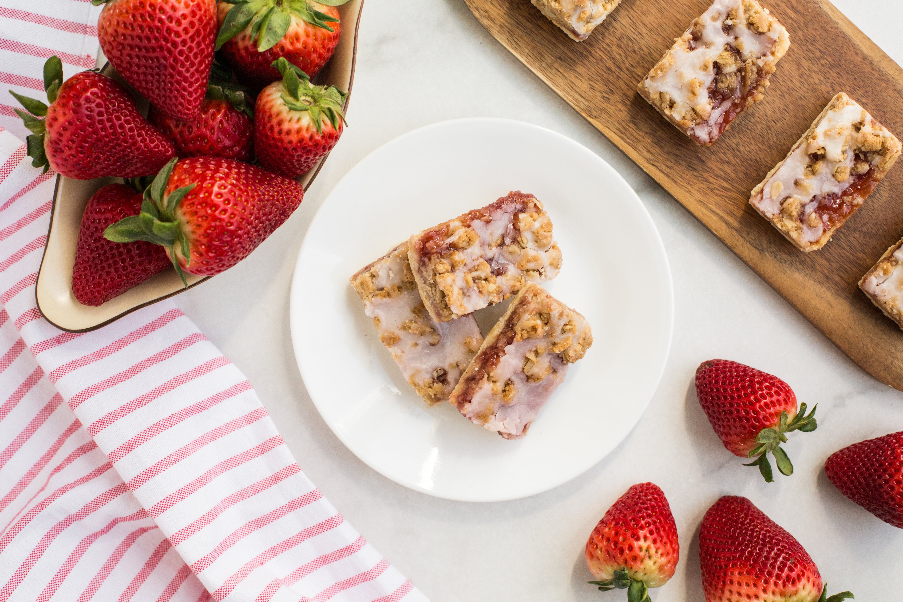 Strawberry Crumble